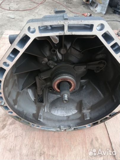 МКПП мерседес w204,1.8 л компресор