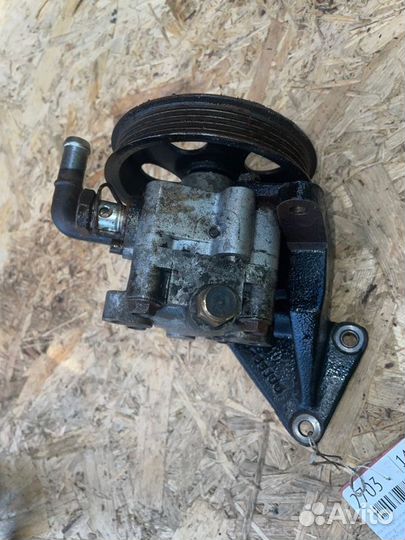 Насос гидроусилителя руля Suzuki Grand Vitara 3