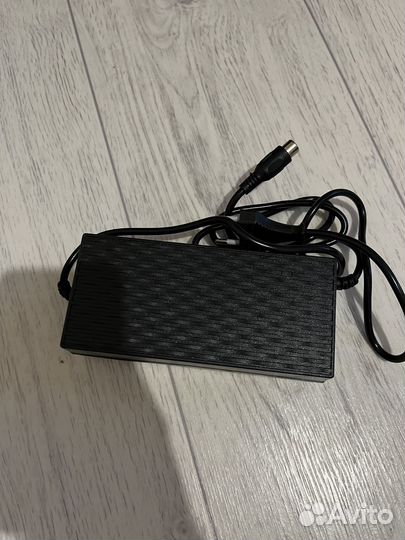 Зарядное устройство для электровелосипеда