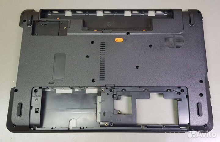 Поддон для Acer Aspire E1-521 новый