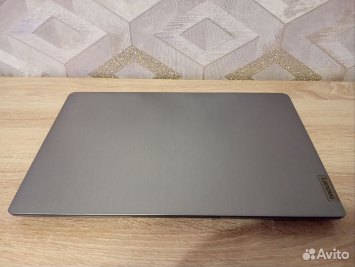 Hоутбук Lenovo IdeaPad 3
