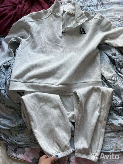 Спортивный костюм