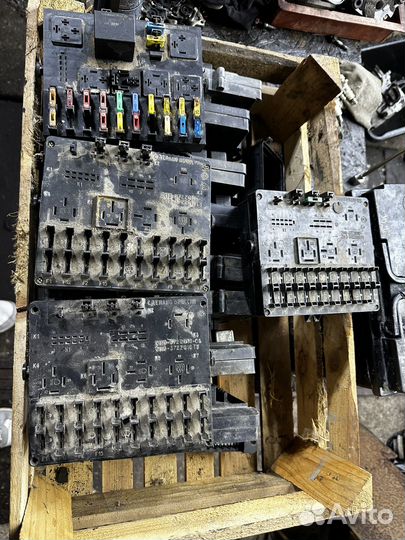 Блок предахронителей ваз 2110