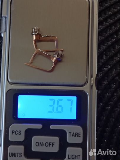 Золотые серьги