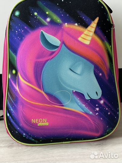 Рюкзак школьный