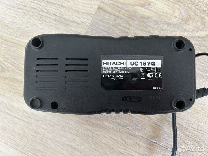 Зарядное устройстводля аккумулятора