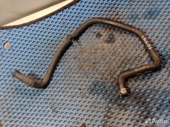 Патрубок системы охлаждения Opel Астра G