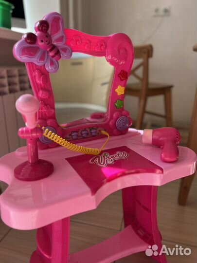 Туалетный столик для девочки