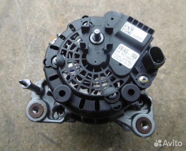 Генератор 04L903024T VW bosch