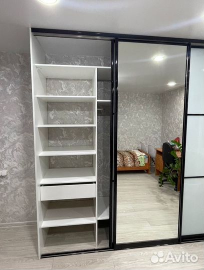 Встроенный шкаф