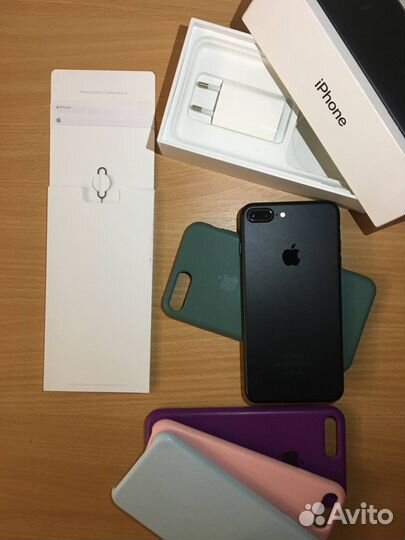 Телефон iPhone 7 plus