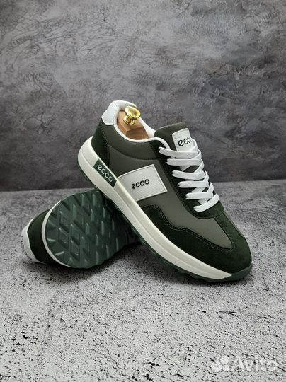 Мужские кроссовки