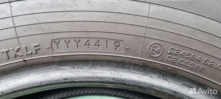 Yokohama BluEarth-A 215/65 R17 99V