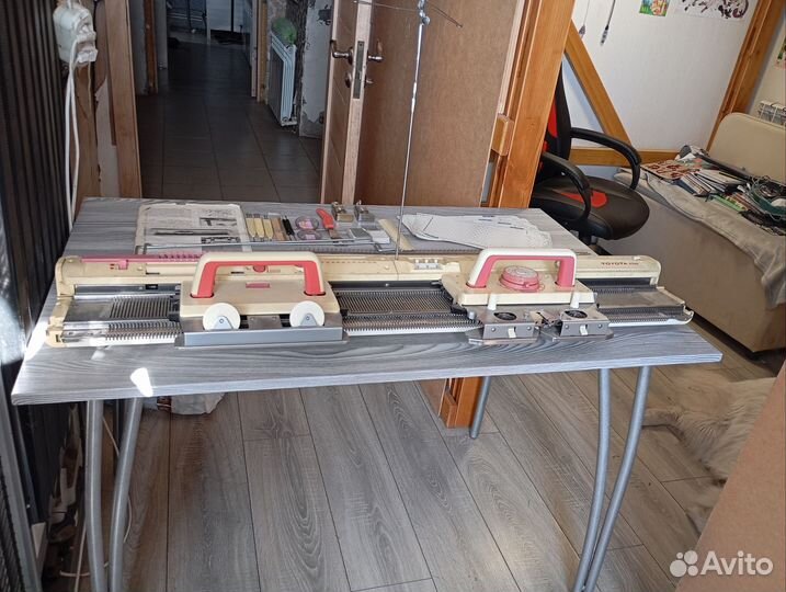 Вязальная машина toyota ks858