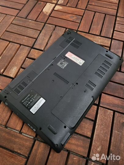 Ноутбук на запчасти packard bell