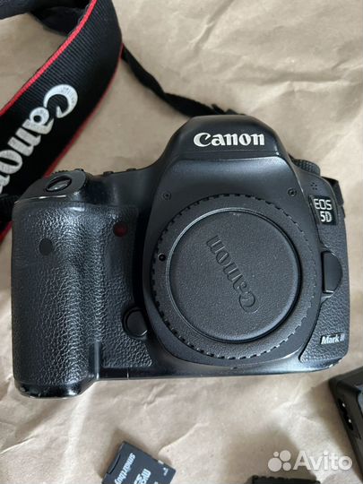 Фотоаппарат canon 5D mark iii
