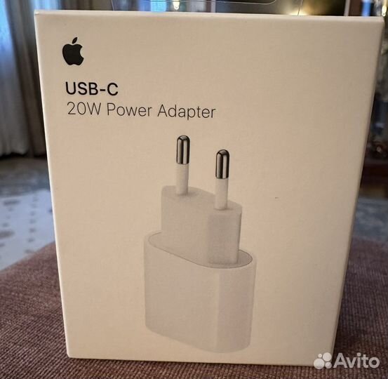 Зарядка на iPhone/iPad, 20W Power Adapter