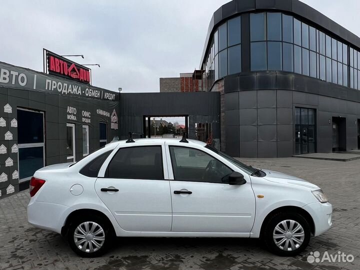 LADA Granta 1.6 МТ, 2015, 120 000 км