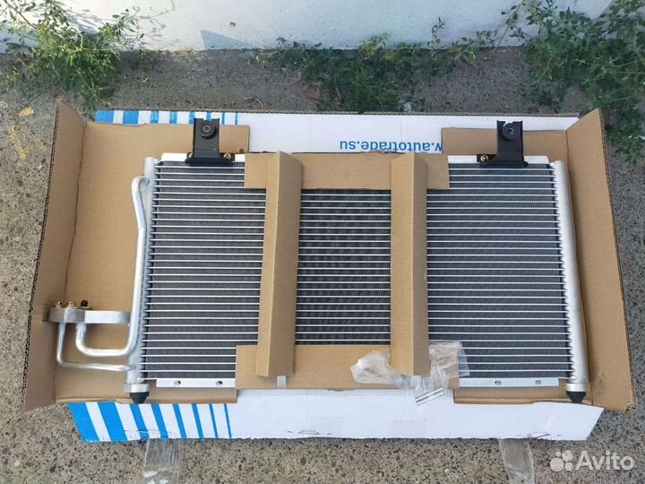 Радиатор кондиционера Kia Spectra