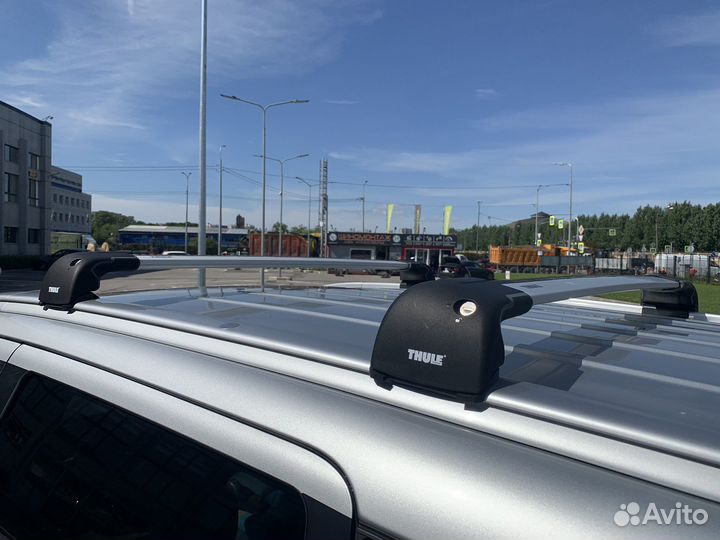 Багажник thule wingbar edge 9595 M/L (на рейлинги)