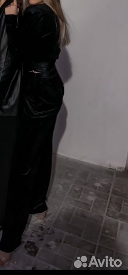 Костюм женский