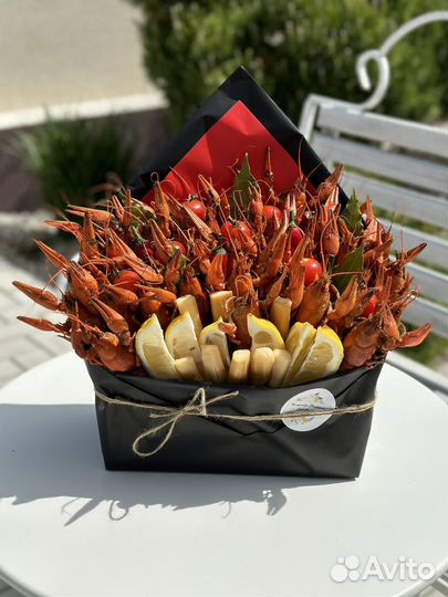 Мужской букет из раков, съедобный букет
