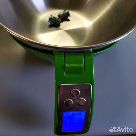 Старинные серьги с камнем