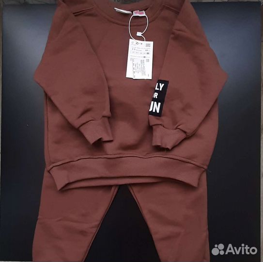 Костюм на мальчика Zara новый
