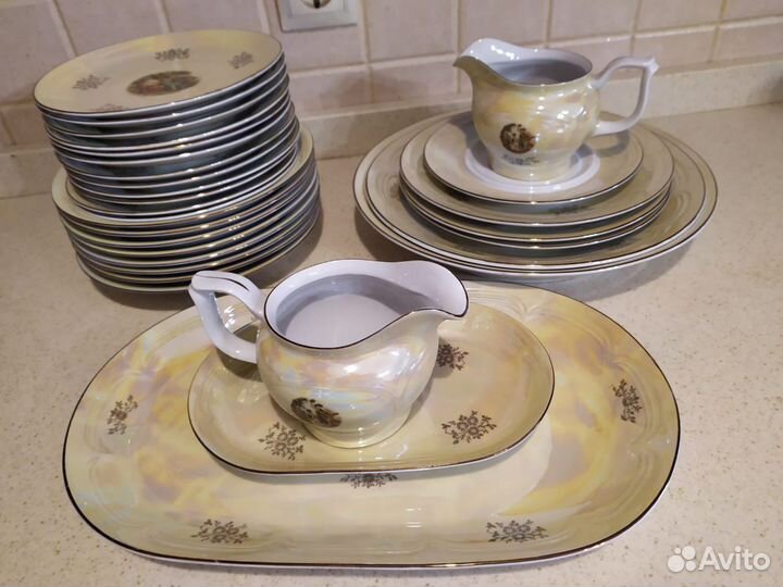 Столовый сервиз Мадонна 94 предмета (гдр)