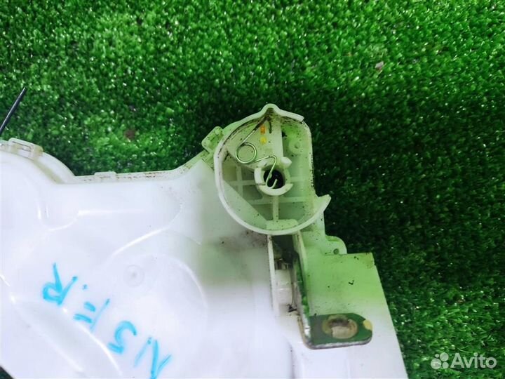 Замок двери передней правой Honda Civic 4D (FD) 2