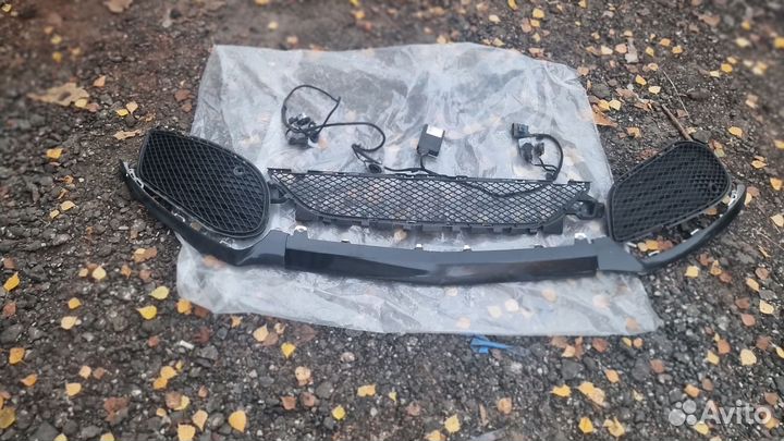 Элементы бампера Mercedes Benz