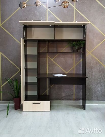 Стол компьютерный