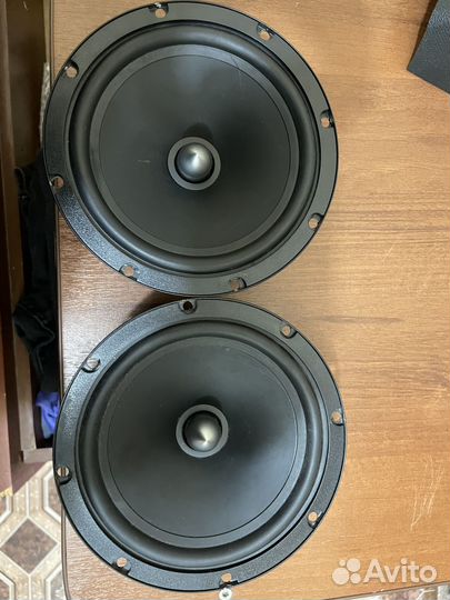Динамики focal r-165 s2
