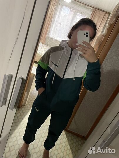 Спортивный костюм женский