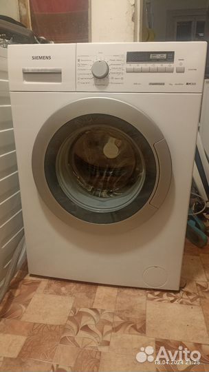 Стиральная машина Siemens IQ300 speedPerfect