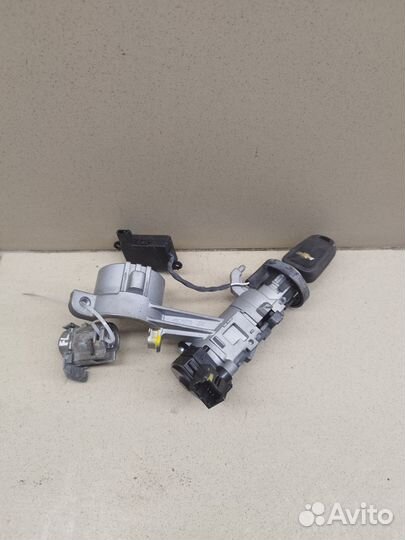 Замок зажигания Aveo (T300) 2011