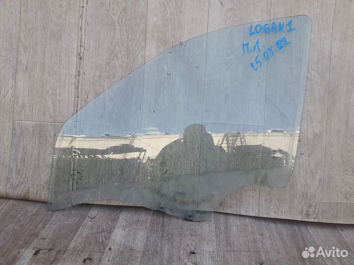 Стекло двери передней левой Renault Logan 2011
