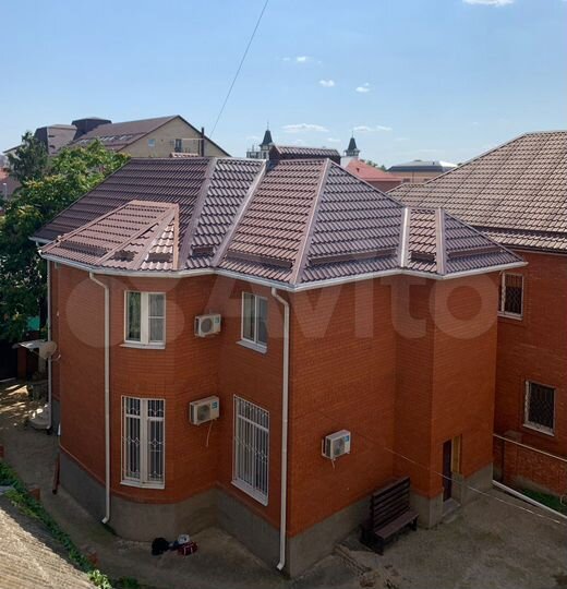 Дом 240 м² на участке 3,5 сот.