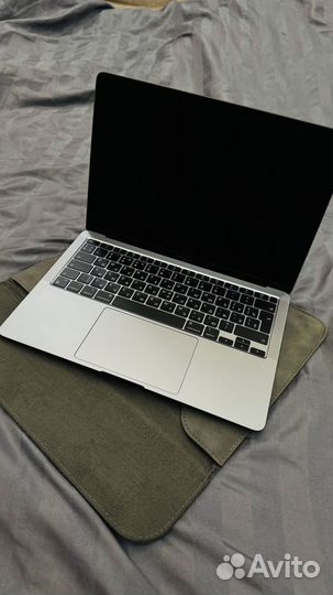 Apple macbook pro 13 2022 m1 256