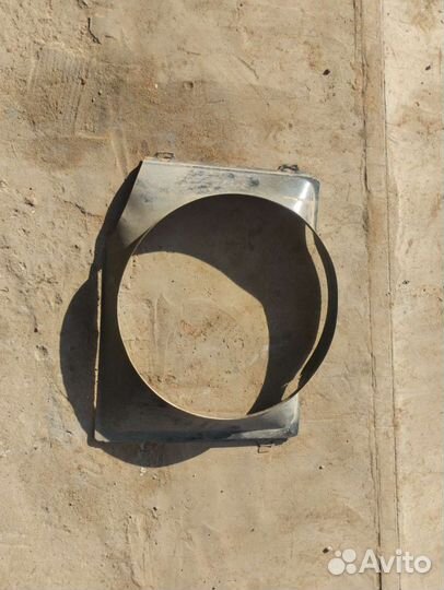 Диффузор радиатора на УАЗ 409 двигатель