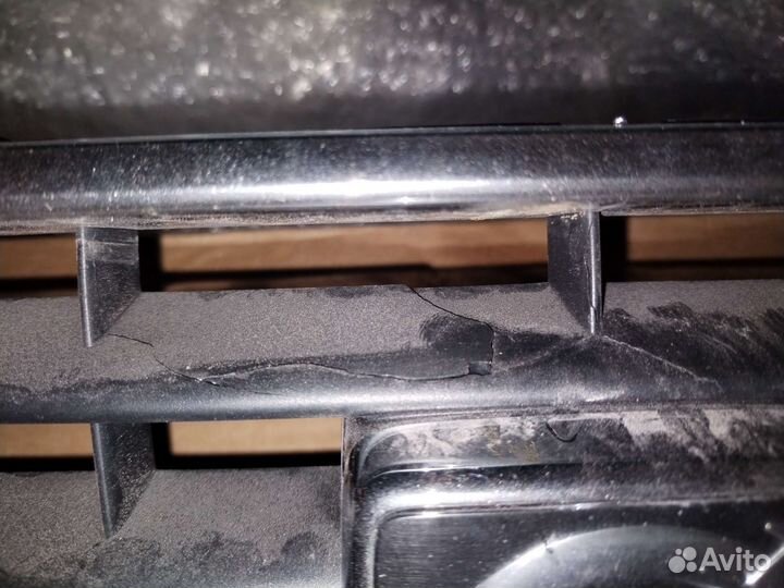 Решетка радиатора volvo s40 (2008-2009)