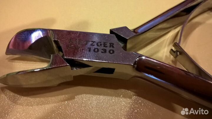 Щипчики педикюрные