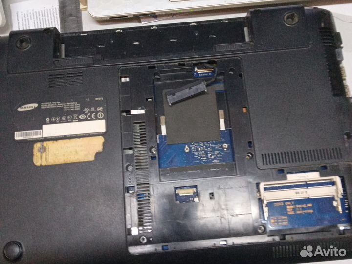 Ноутбук на запчасти