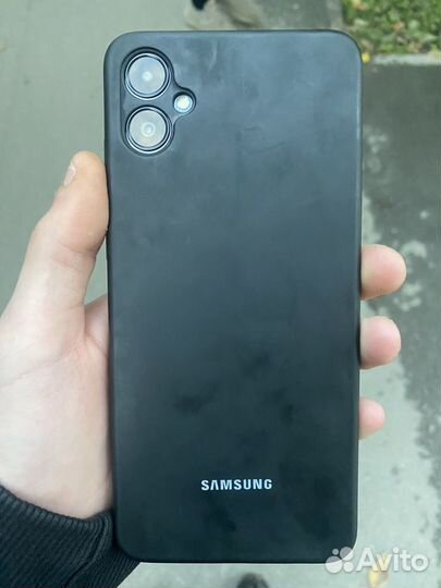 Samsung Galaxy A50, 4/128 ГБ