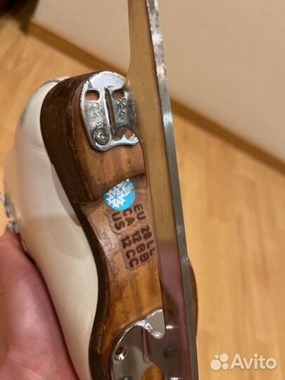 Фигурные коньки wifa 28