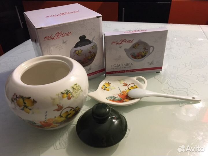 Сахарница и подставка для чайных пакетиков