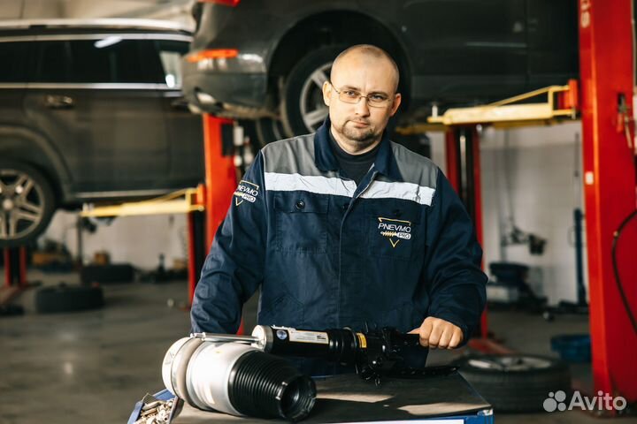 Передняя пневмостойка Mercedes W164 ML X164 GL