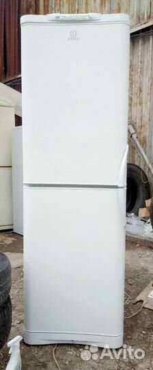 Холодильник indesit б/у