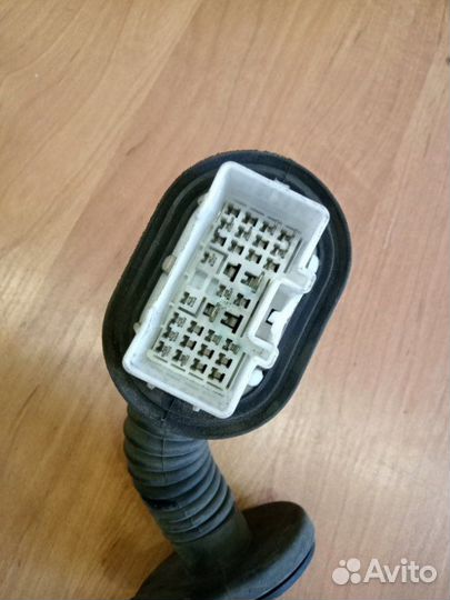 Проводка (коса) двери передняя правая Hyundai