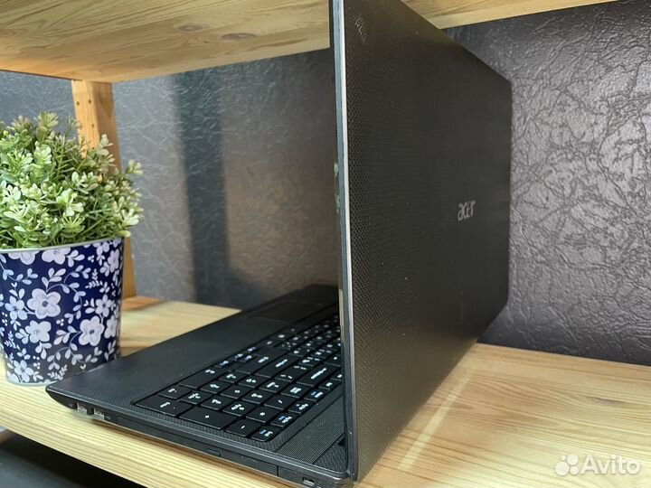 Ноутбук Acer / Core i3 / GeForce 540 / 6GB / SSD